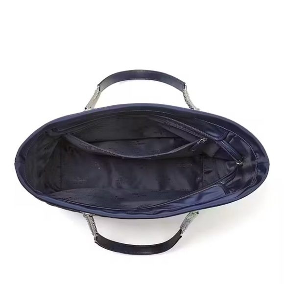♠️NWT Kate Spade Flower Quilted Fabric Navy Tote Bag!♠️ - Picture 4 of 9